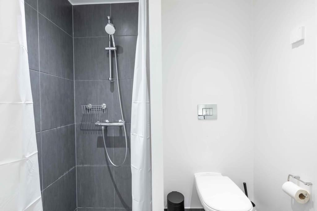 Step-Free Apartment For 8 People Near Amager Beach Kopenhagen Bagian luar foto